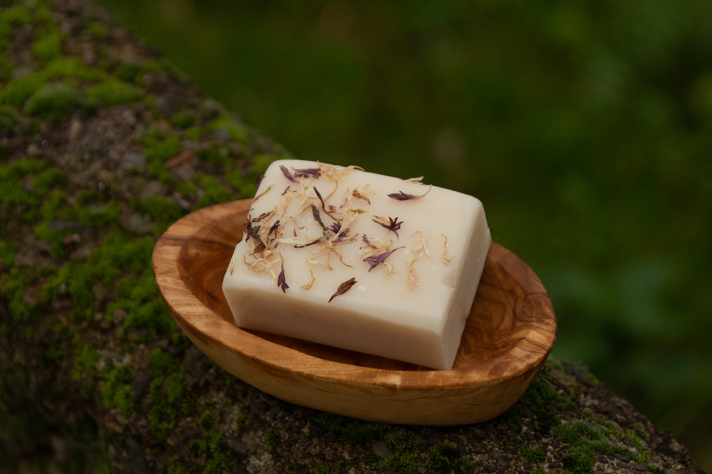 SEIFENSCHALE aus Olivenholz